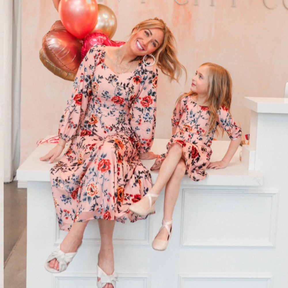 Blush Pink matching dressing! Perfect for Fall photos!